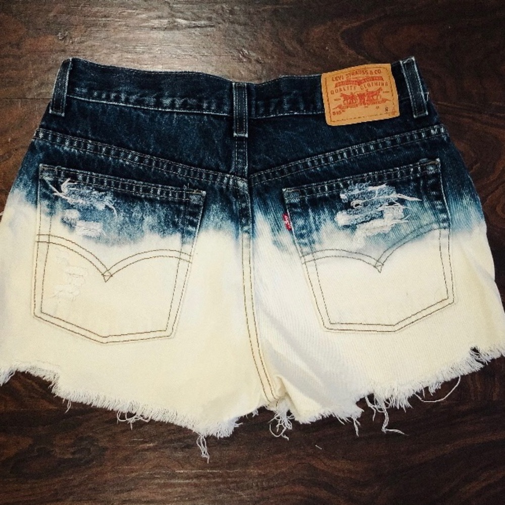 Levi’s 515 Bleached Tie Dye Cutoff Shorts
